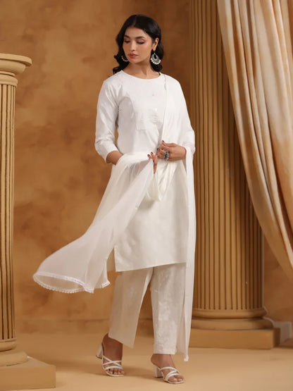 Span White Chiffon Kurta Set with Dupatta