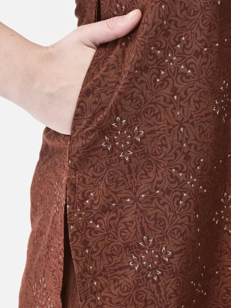Span Maroon V-Neck Silk Kurta