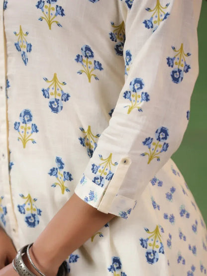 Span Ivory Collard Cotton Kurta