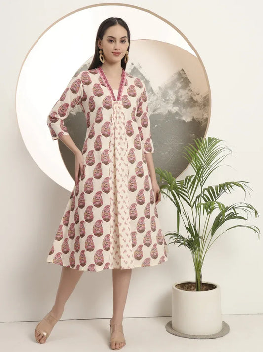 Span Ivory Deep-V casual Kurta
