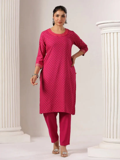 Span Pink V-Neck Rayon Kurta