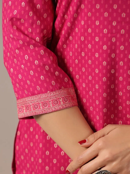 Span Pink V-Neck Rayon Kurta