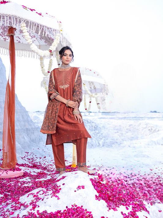 Span Maroon Round Neck Silk Kurta Set with Duaptta