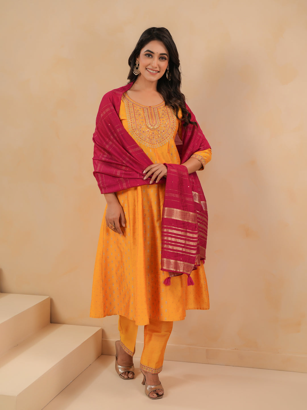 Span Yellow Round Neck Silk Kurta Set with Dupatta