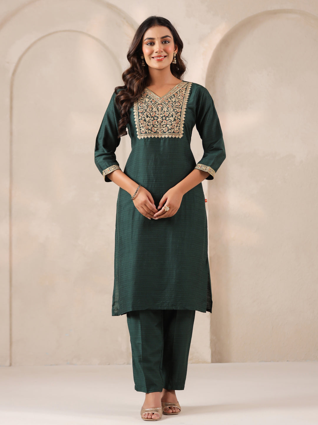 Span Green V Neck Rayon Kurta