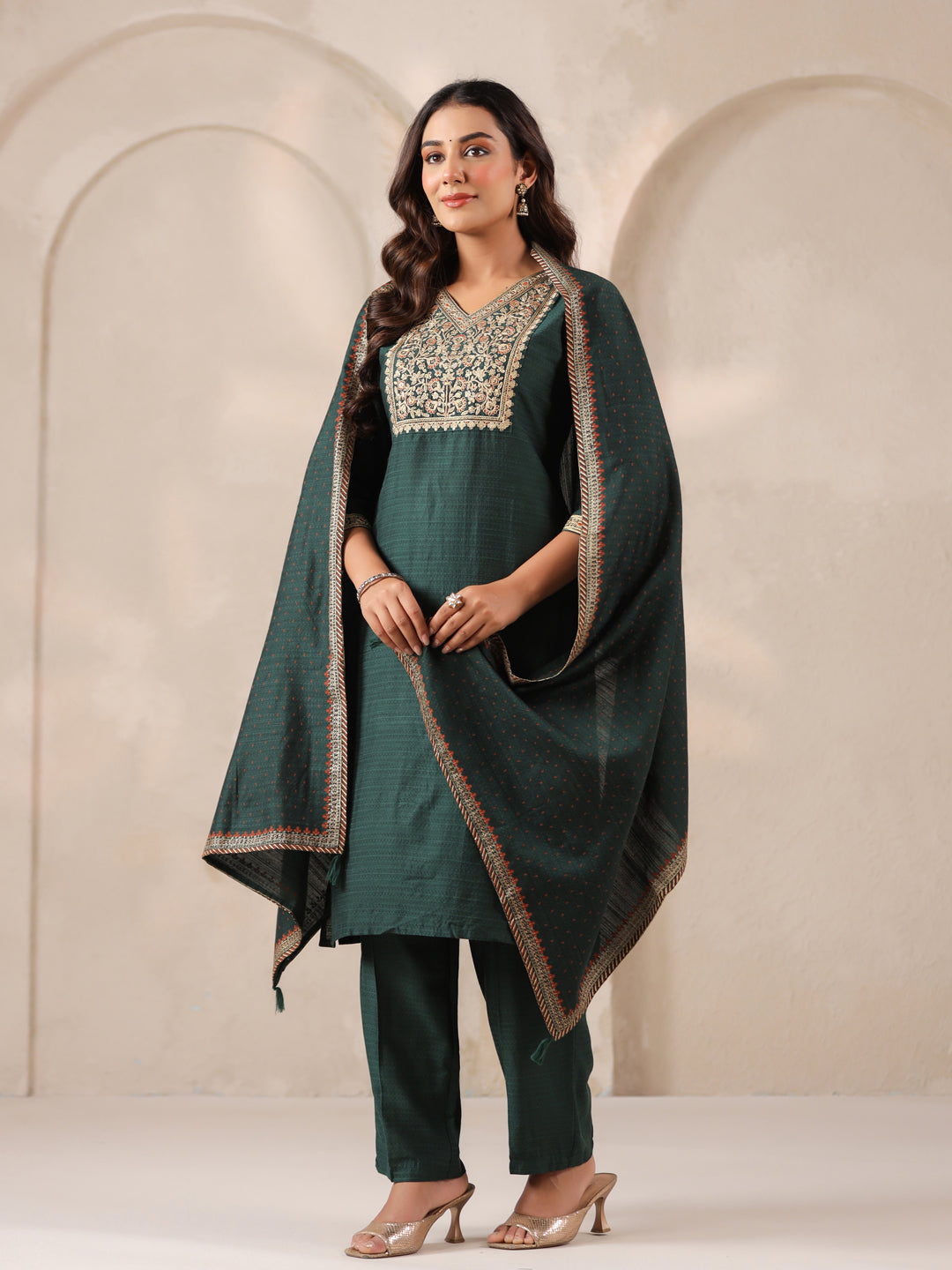 Span Green V Neck Rayon Kurta