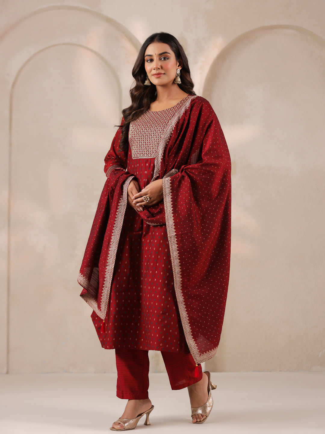 Span Burgundy Round Neck Silk Kurta