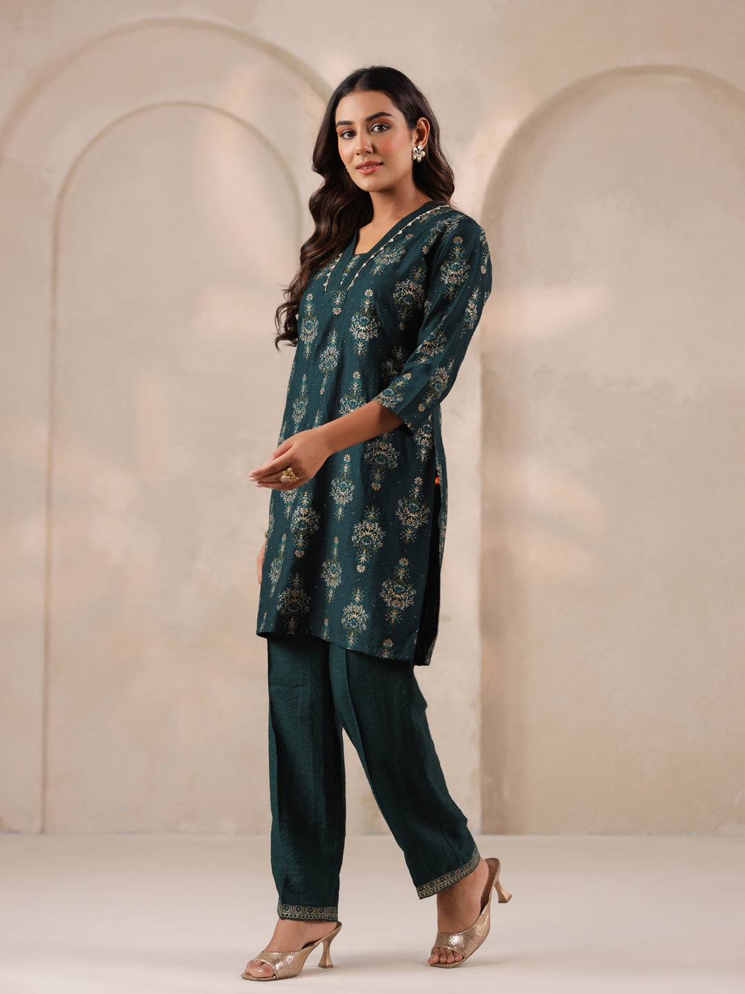 Span Green Deep V Silk Cord Set
