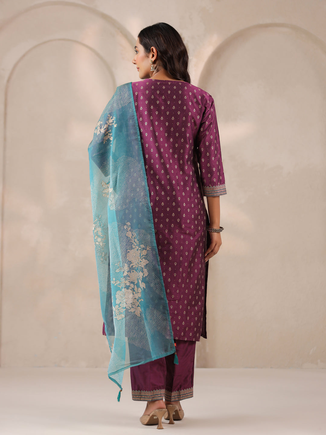 Span Purple V Neck Silk Kurta