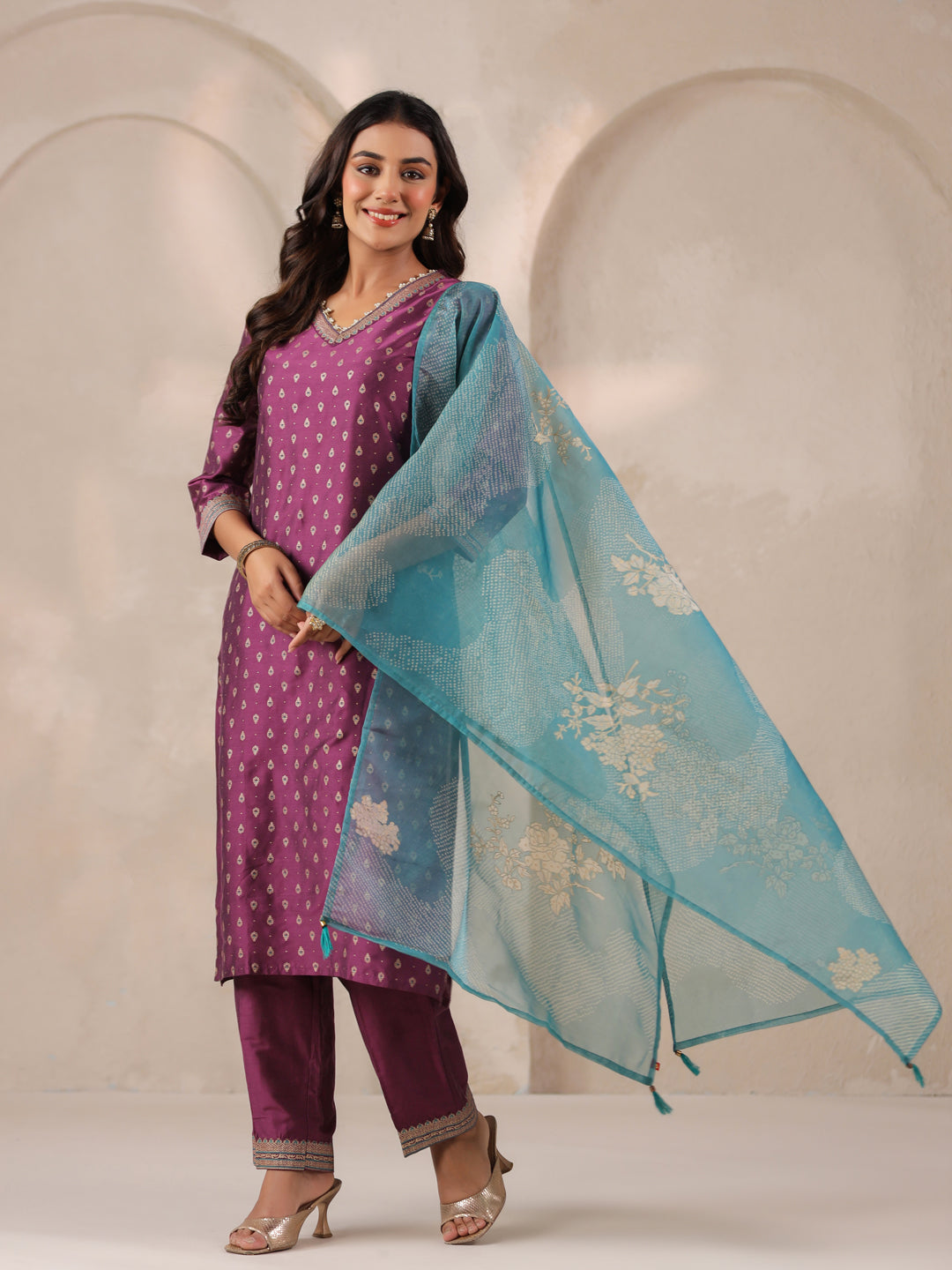 Span Purple V Neck Silk Kurta