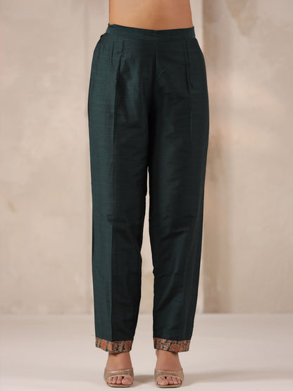Span Green V Neck Silk Kurta Set with Dupatta
