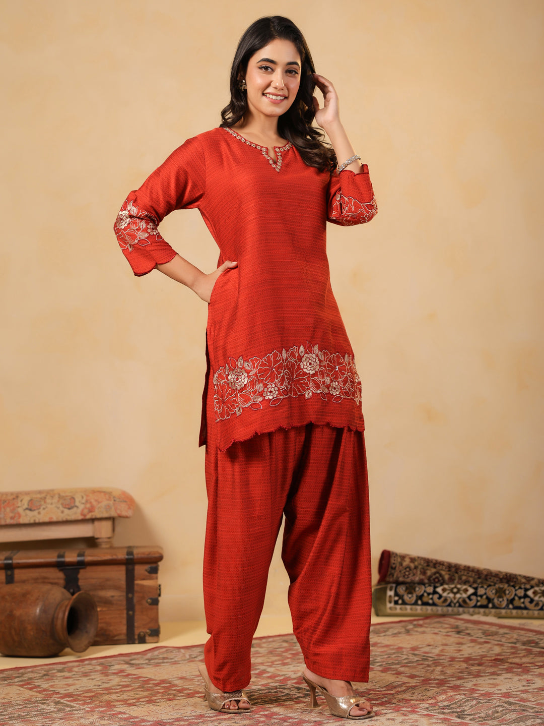Span Orange Round V Neck Viscose Cord Set