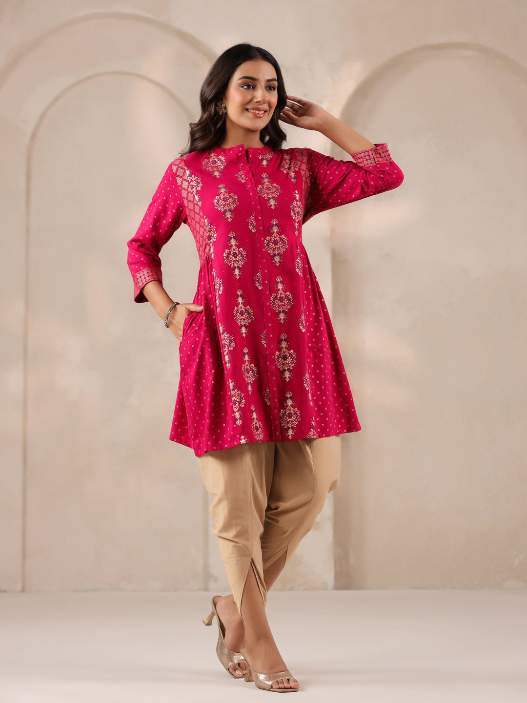 Span Pink Mandarin Rayon Short Kurta