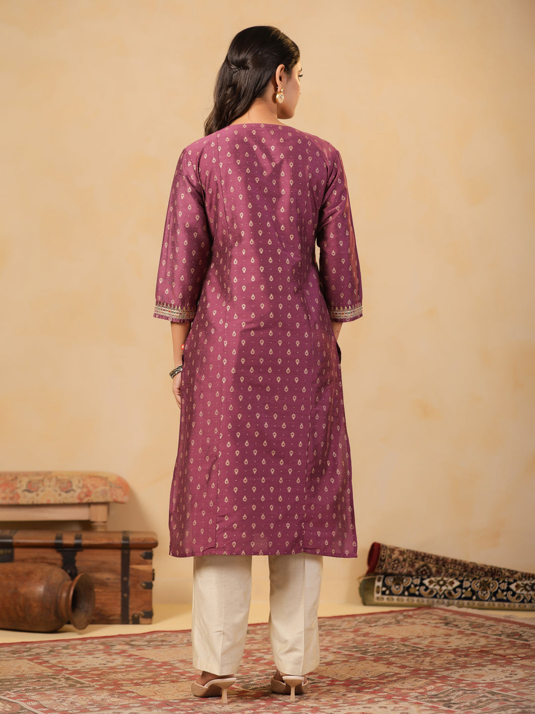 Span Purple Round Neck Silk Kurta