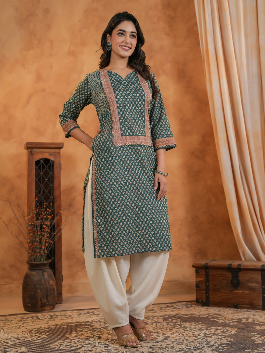 Span Green V Neck Cotton Kurta