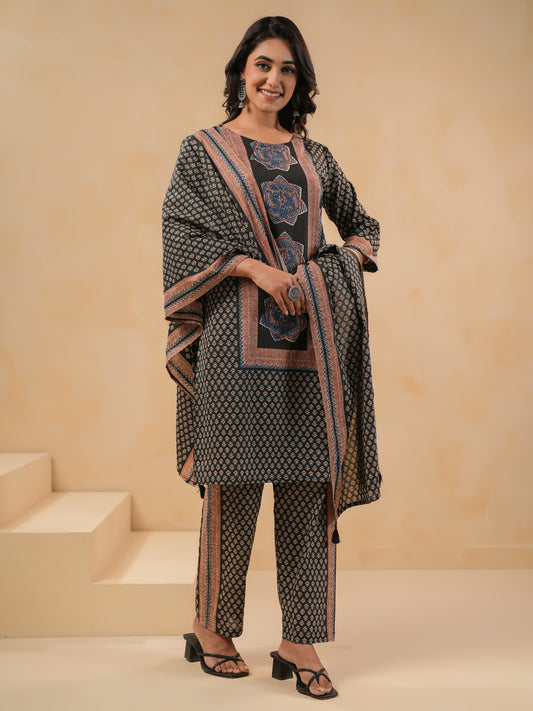 Span Black Round Neck Cotton Kurta Set with Dupatta