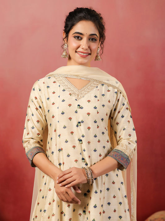 Span Ivory V Neck Silk  Kurta Set with Dupatta