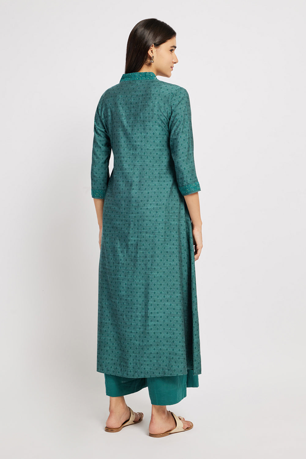 Span Green Deep V Rayon Kurta