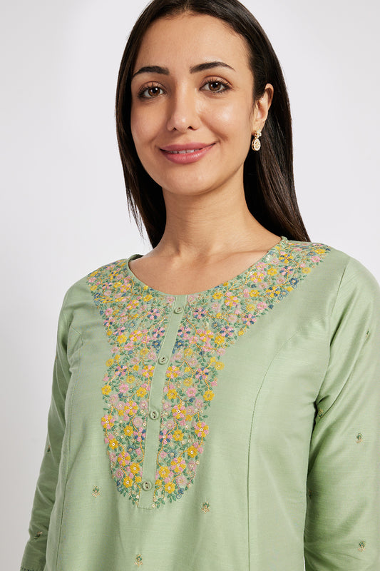 Span Green Round Neck Silk Kurta
