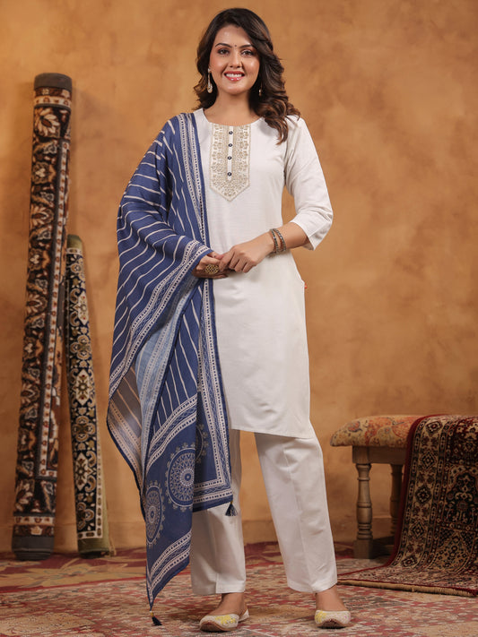 Span Off White Round Neck Kurta Set with Duaptta
