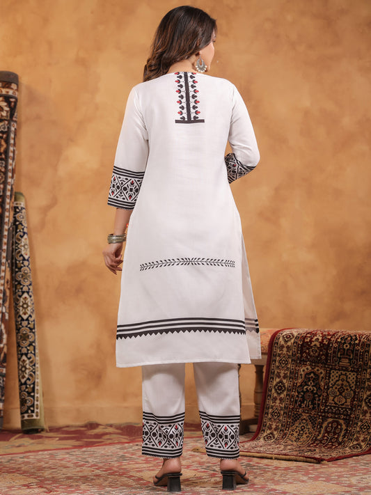 Span White Round Neck Cotton Kurta Set with Dupatta
