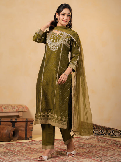 Span Green Round Neck Silk Kurta Set with Dupatta